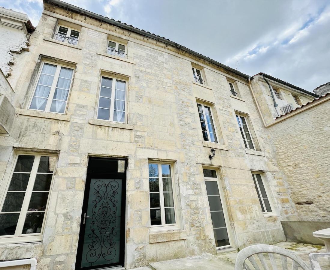 Les Dames Jeannes Hotel Jarnac Exterior photo
